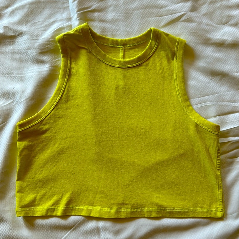 Lululemon cropped sleeveless top